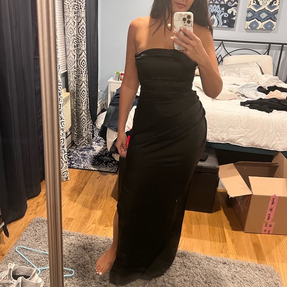 Black maxi dress - Picture 3 of 4